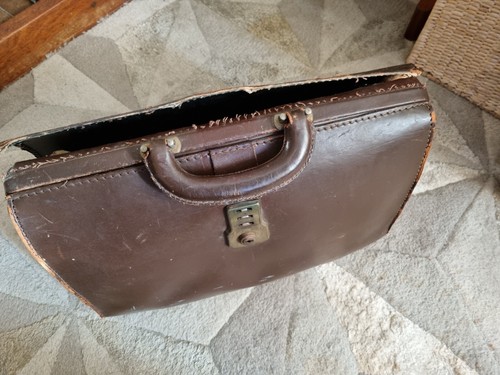 Vintage leather doctors - leather, bag