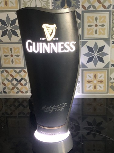 Guinness bar font pub - guinness,