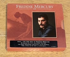 Freddie Mercury: Solo 26