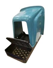 1 Pack Rollaway Nest Box Chicken Nesting House Plastic Washable Poultry Egg Coop