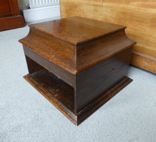 Antique solid oak aeolian - solid,