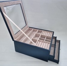 Tuscan Designs 3-Tier Jewelry