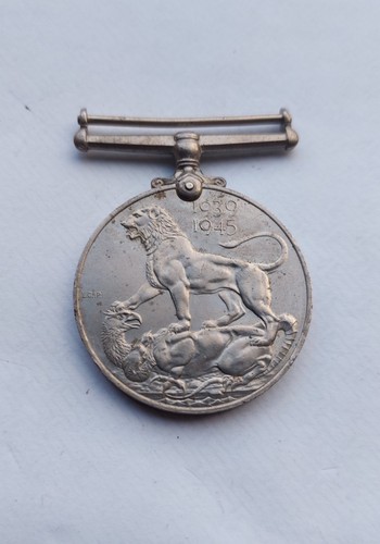 George medal 1939 1945 - iv, 1939-1945