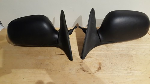 1999 hyundai coupe pair - 1999, door