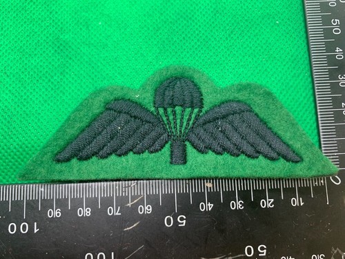 British army paratroopers - british, jump