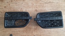 Land Rover LR023733 LR023734 LR4 Side Vent Grill Set - Black