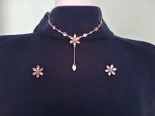 Costume jewellery - Avon