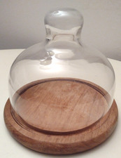 VINTAGE RUSTIC COUNTRY HOUSE