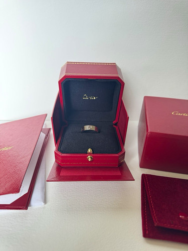 Cartier love ring - ring, 18ct