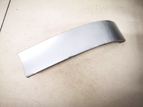 8l0807871a tail light cover - light,