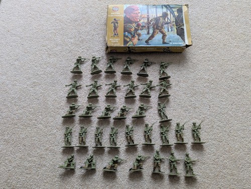 Vintage airfix toy soldiers - vintage,