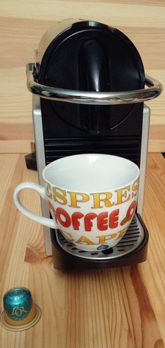 Nespresso d62 coffee - coffee, machine