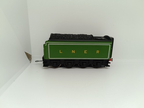 Hornby flying scotsman non - flying,