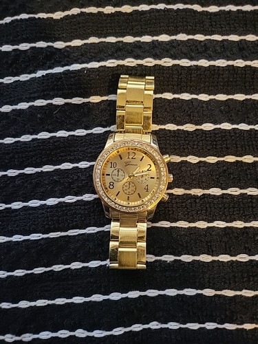 Gold ladies watches crystal - gold,