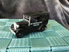 Lledo Metropolitan Police