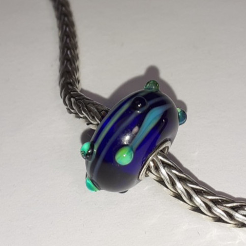 Trollbeads retired blue dew - retired,