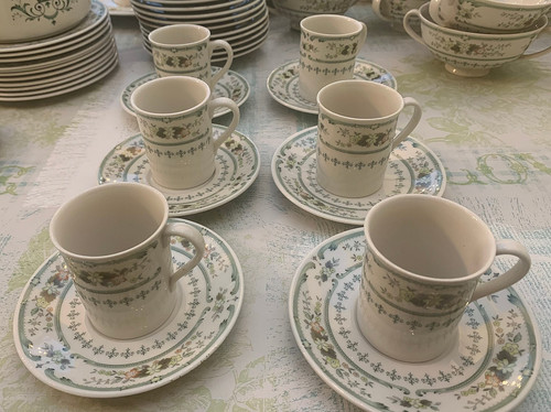 Royal doulton provencal - royal,