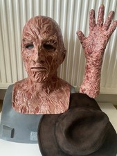 Freddy Krueger Platinum Silicone Mask and left hand plus Fedora Hat. Elm street.