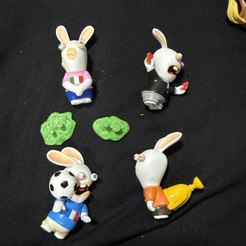 Raving rabbids figure set - rabbids,
