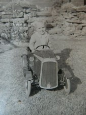 PHOTOGRAPHIC  PORTRAIT  6x8cm  PEDAL CAR  HAPPY BOY  d 