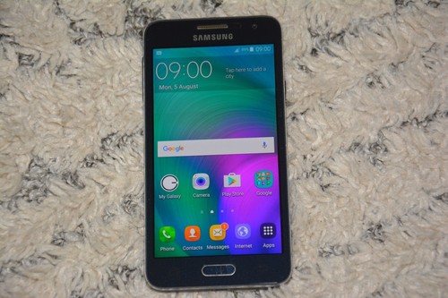 Samsung galaxy 2015 - a3,