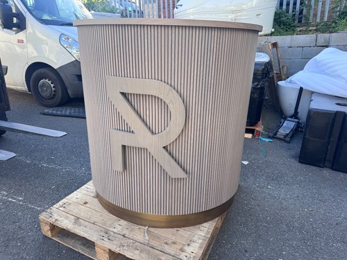 Bespoke curved reception desk - curved,