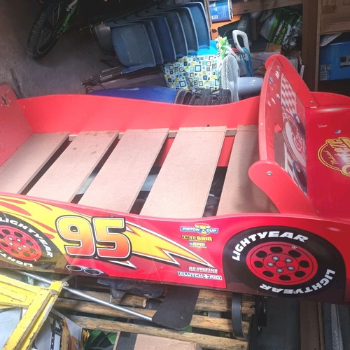 Disney cars lightning mcqueen - cars,