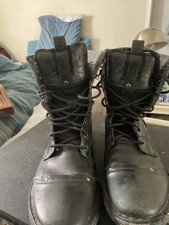 caterpillar boots size 9