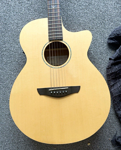 Faith venus semi acoustic - faith,
