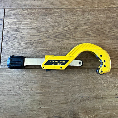 Hilmor screw feed pipe cutter - hilmor,