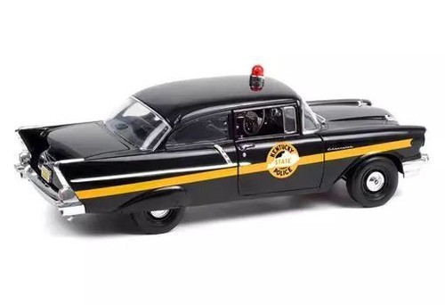 Greenlight 1957 chevrolet - 1/18,