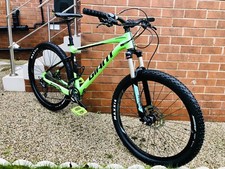 2019 Giant Fathom hard tail MTB Medium Frame dropper post