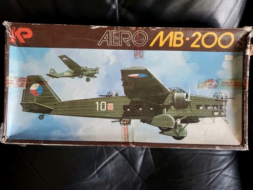 Aero 200 bomber 1 72nd - aero,