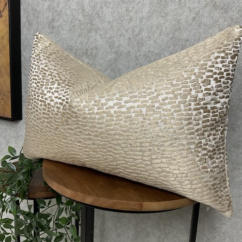 Handmade lumbar cushion - handmade,