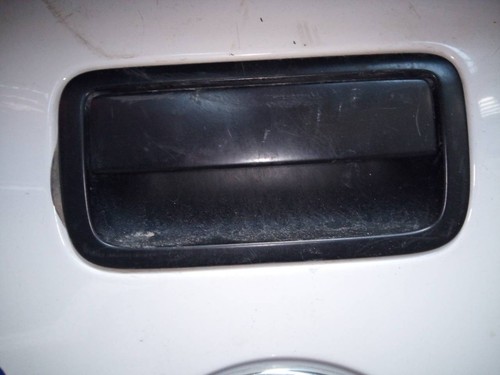 Tailgate back door handle - back,