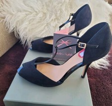 Phase Eight Shoes Size 6 Black