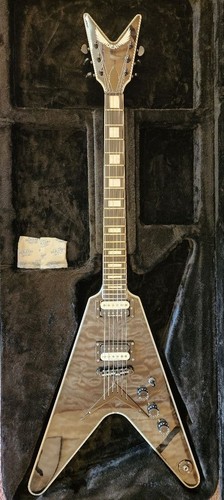 Dean select quilt top - v,