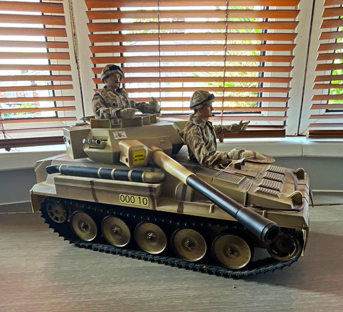 Armed forces challenger 2 - forces,