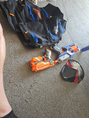 Nerf bundle gun - with, toy
