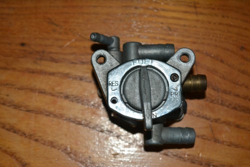 Yamaha rd500lc petrol tap - yamaha,