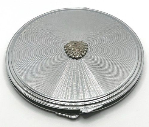 Vintage art deco - art, powder