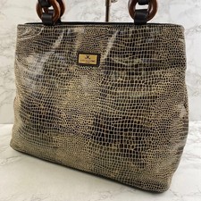 LUIGI VALENTINO Luigi