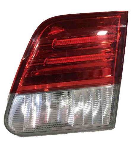 2015 toyota avensis tail light - toyota,