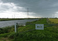 Photo 6x4 Power lines crossing