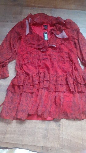 Boohoo red floral chiffon - red,