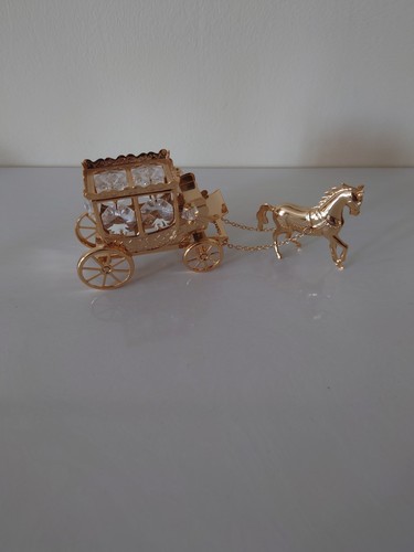 Swavorski crystal style horse - crystal,