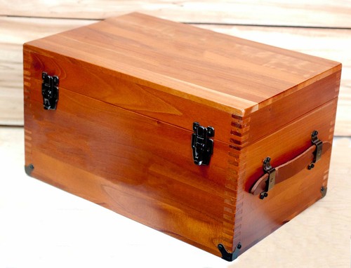 0032c cedar chest - 7-0032c,