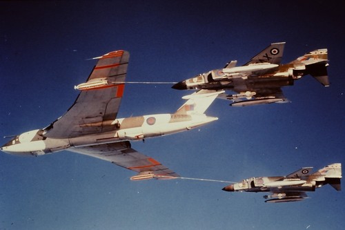 Raf 4 phantom - raf,, x