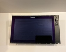 Simrad Chart plotter NSS16