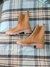 Ladies Tamaris Tan Boots Size